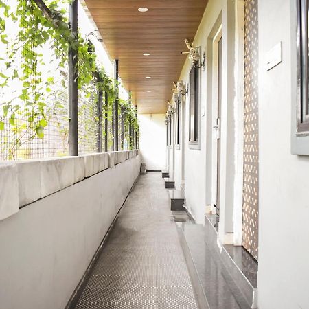 Hotel O Club Toronto Durg Dış mekan fotoğraf