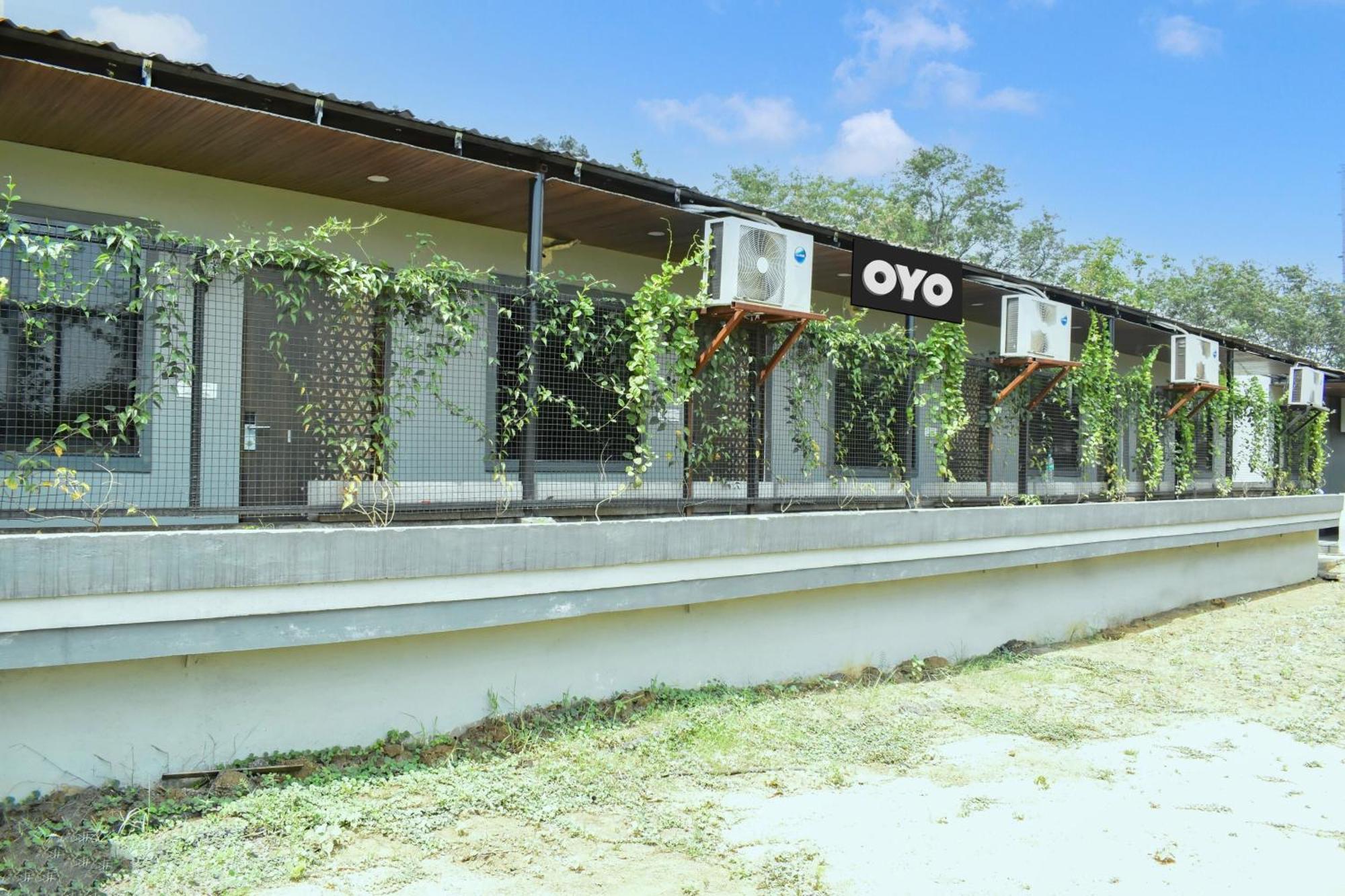 Hotel O Club Toronto Durg Dış mekan fotoğraf